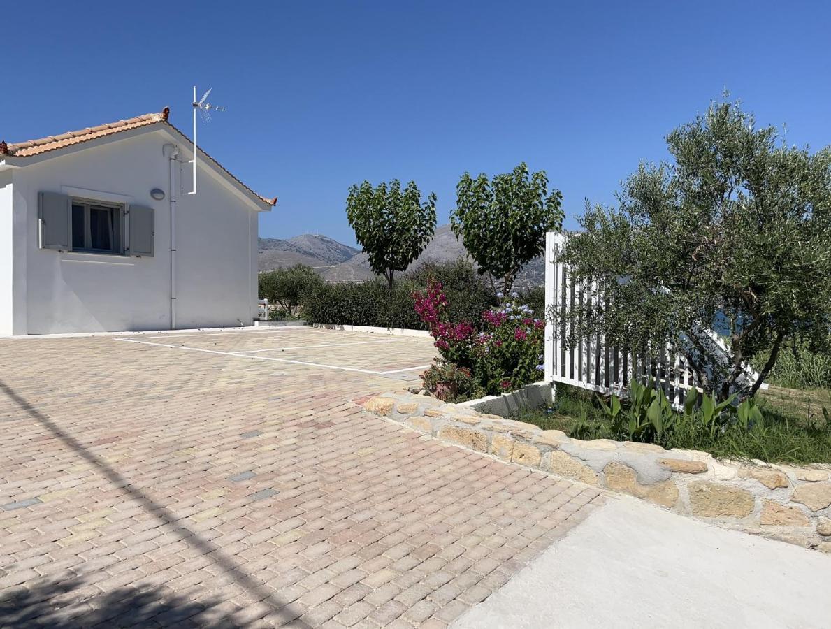 Apollonides Seafront Villa 2 Melete Ликсури Экстерьер фото