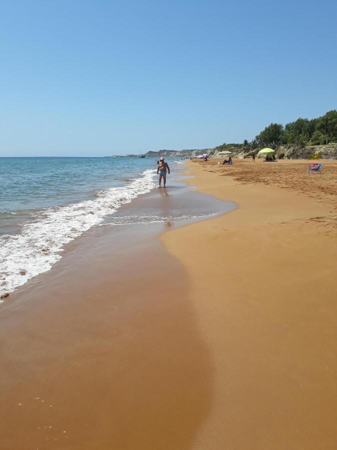 Apollonides Seafront Villa 2 Melete Ликсури Экстерьер фото