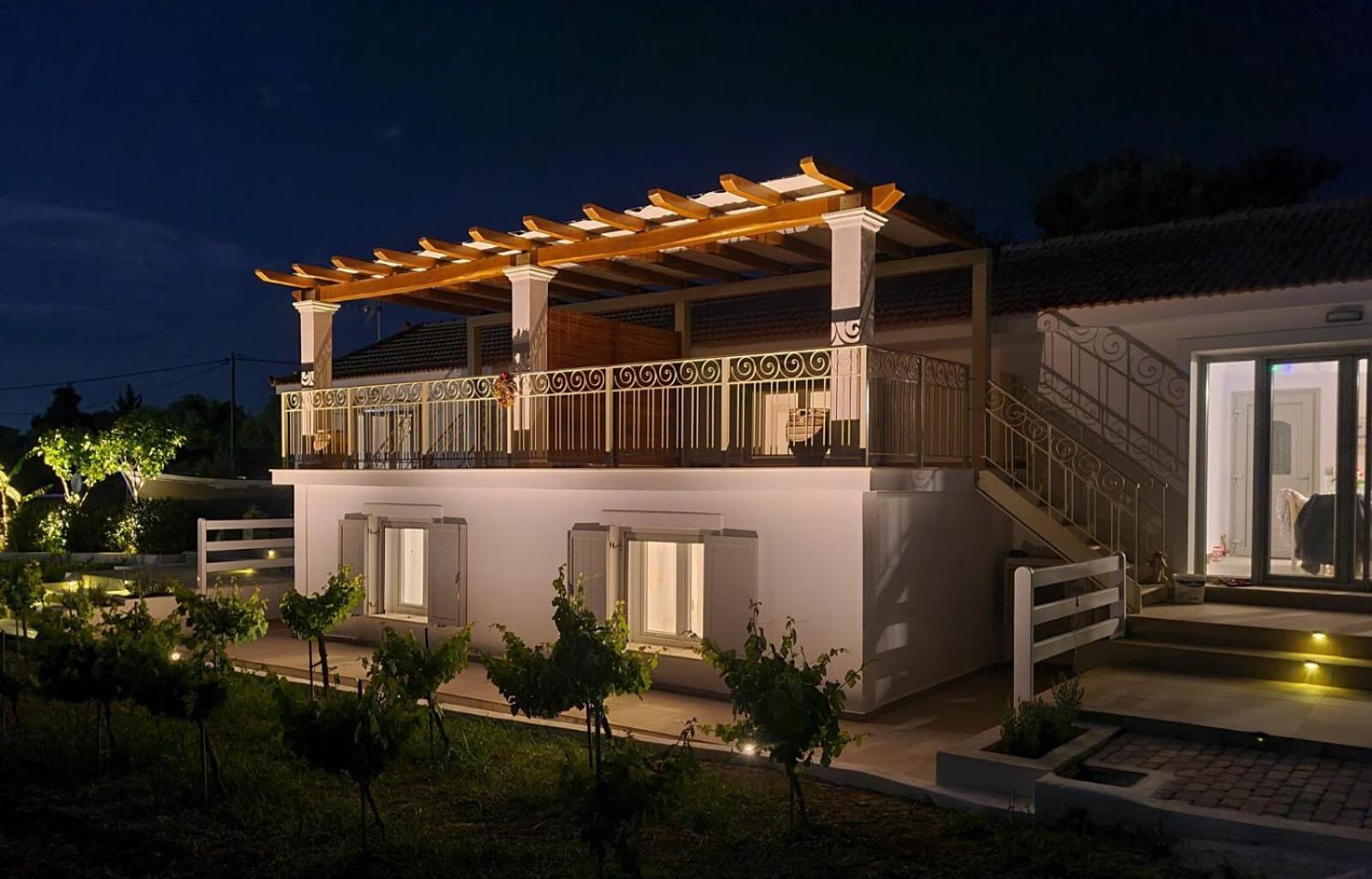 Apollonides Seafront Villa 2 Melete Ликсури Экстерьер фото